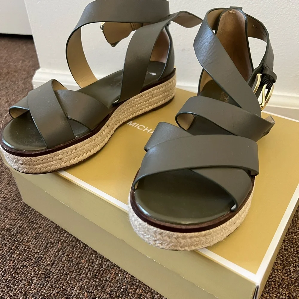 Women's Leather Espadrille Sandals - Gray